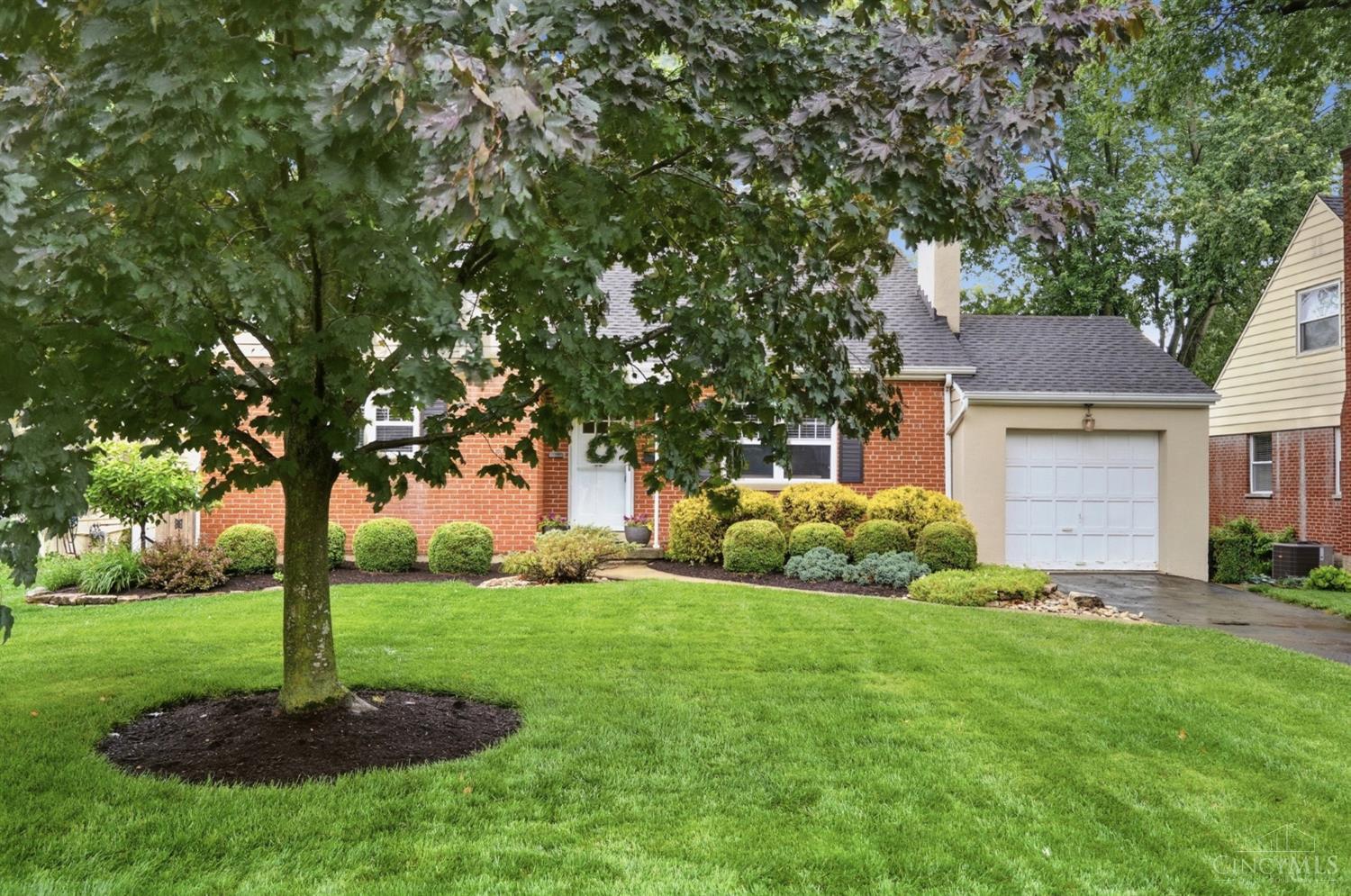 1415 Burney Lane