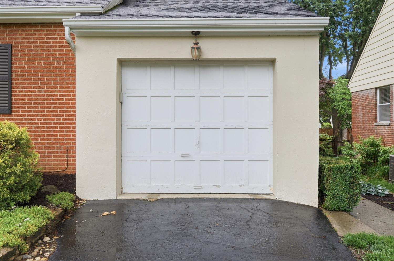 1415 Burney Lane
