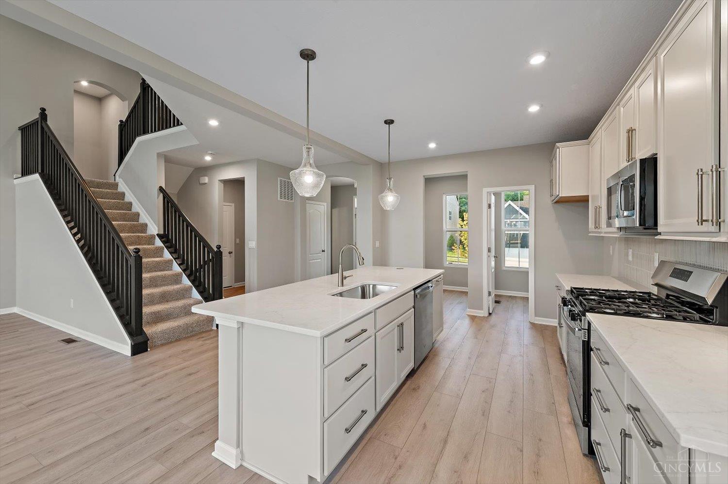 2587 Golden Leaf Drive