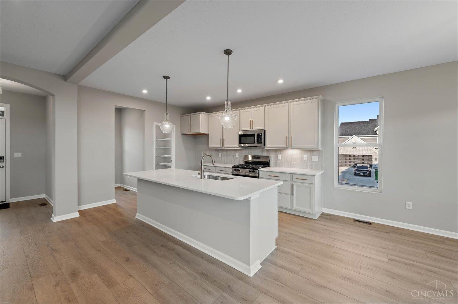 2587 Golden Leaf Drive