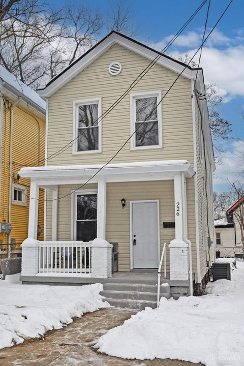 Photo of 226 Congress Avenue, Cincinnati, OH 45226 (MLS # 1867851)
