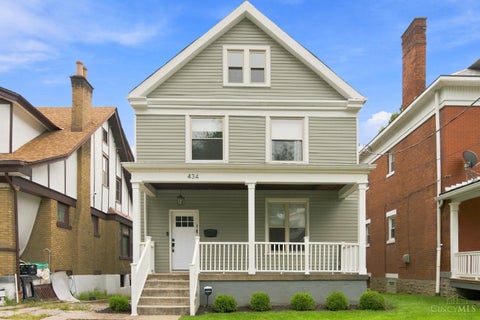 Homes For Sale - 434 Considine Avenue<br/> Cincinnati, OH 45205