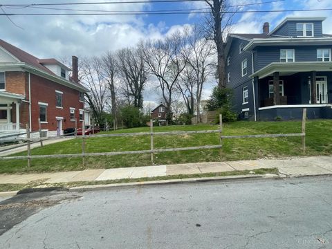 524 Camden Avenue Cincinnati OH 45229