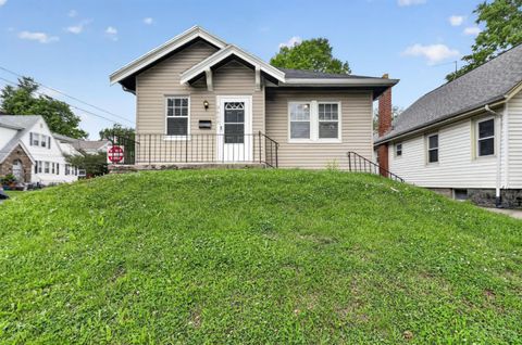 Photo of 5605 Rhode Island Avenue, Cincinnati, OH 45212 (MLS # 1876047)
