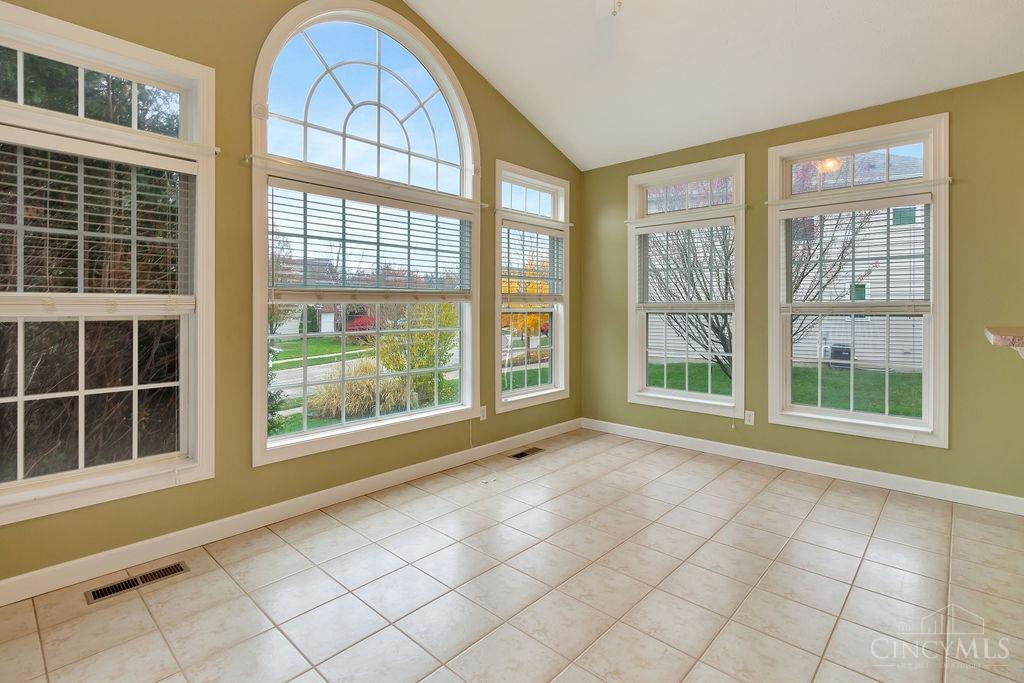 5108 Oakmont Drive, Goshen Twp, Ohio image 28