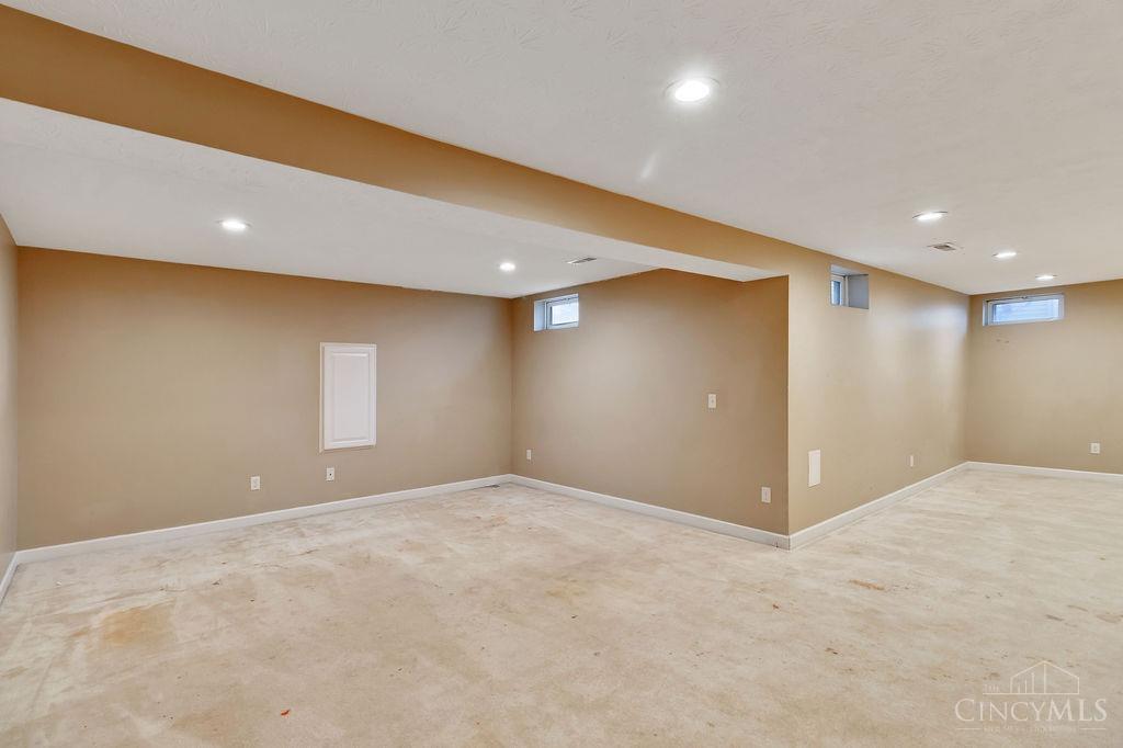 5108 Oakmont Drive, Goshen Twp, Ohio image 48