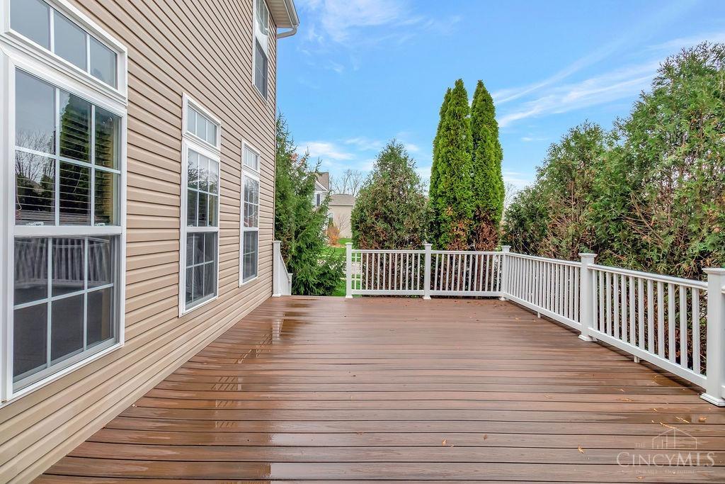 5108 Oakmont Drive, Goshen Twp, Ohio image 11