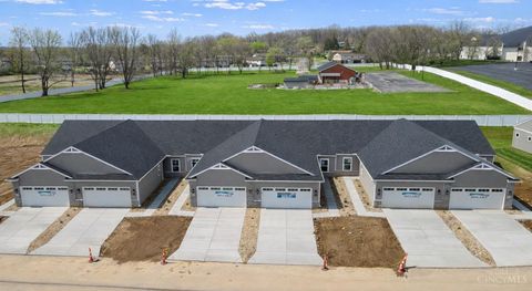 Homes For Sale - 6832 Traditions Street #46<br/> Middletown, OH 45044