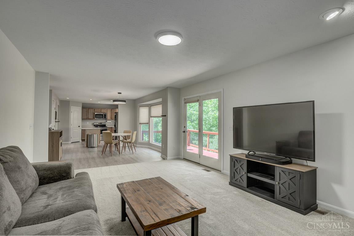 1267 Mills Pointe Court