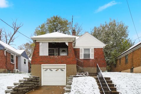 Photo of 4515 Camberwell Road, Cincinnati, OH 45209 (MLS # 1861616)