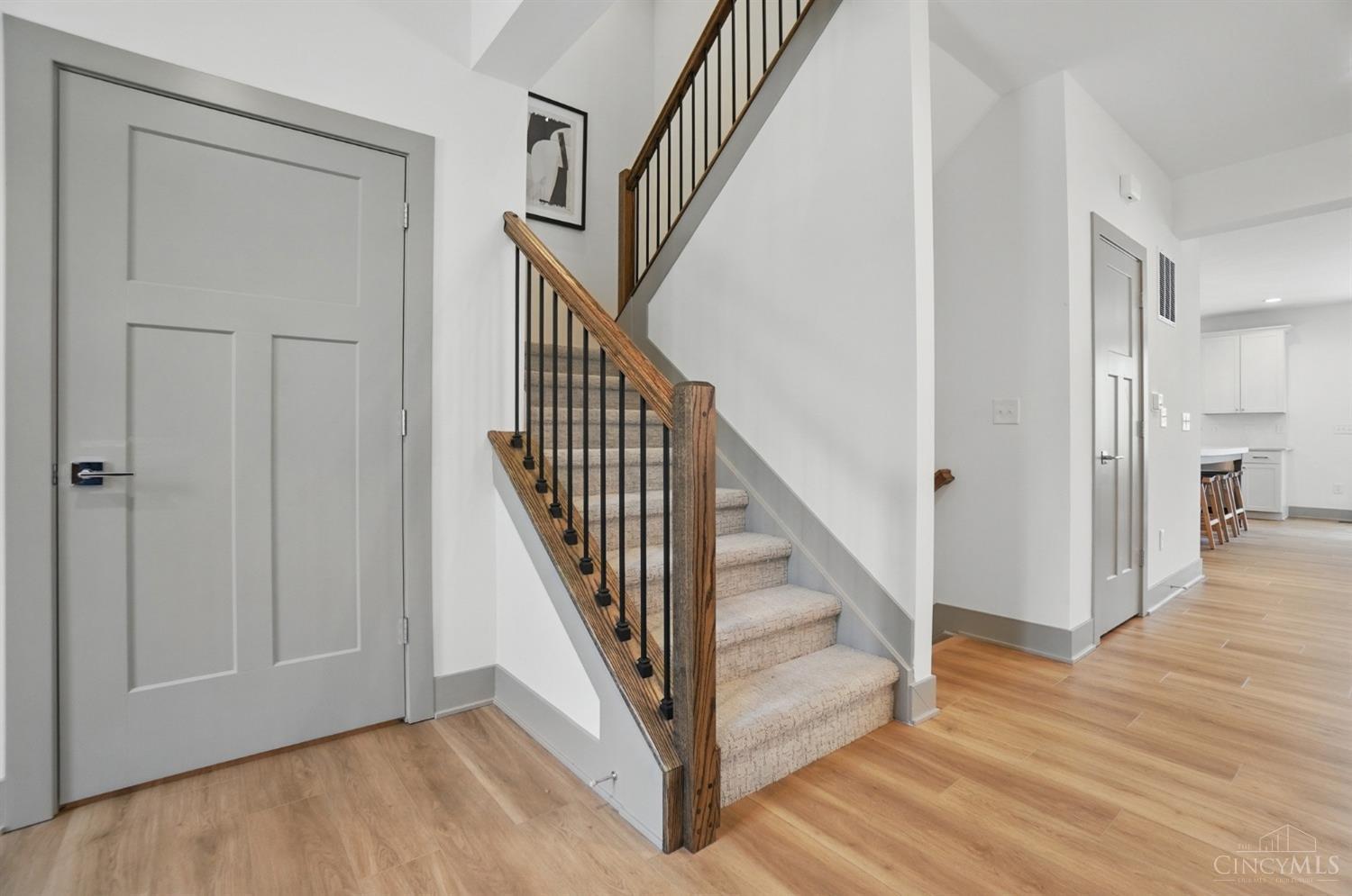 9324 Old Plainfield Road, Blue Ash, Ohio image 25
