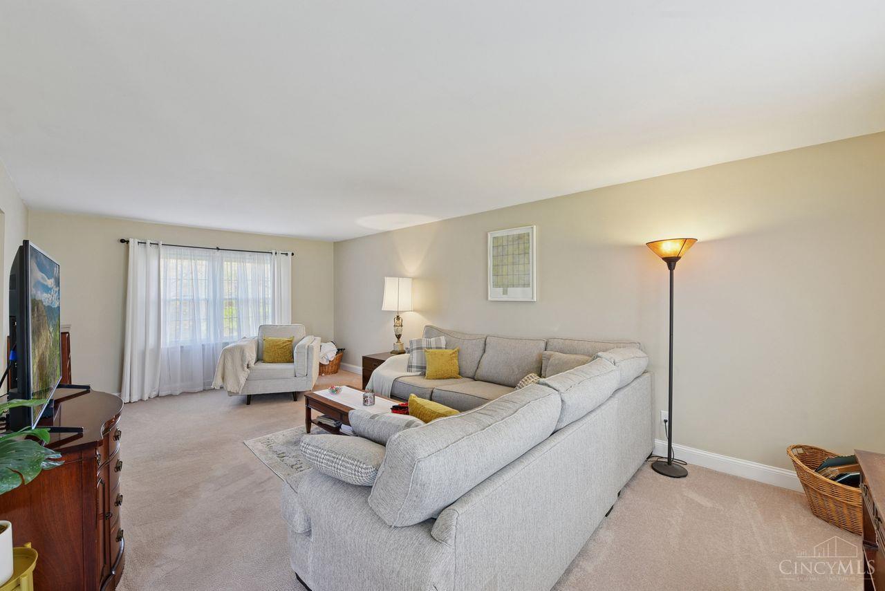 4252 Runningfawn Drive