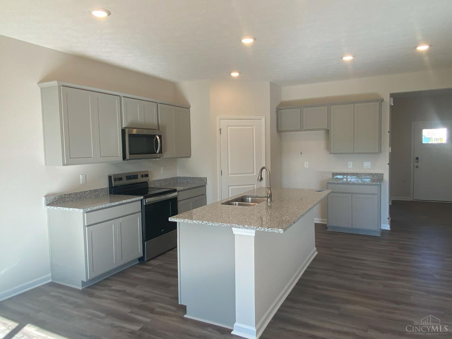 3647 Heritage Farm Lane