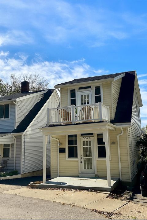 Photo of 3825 Stites Place, Cincinnati, OH 45226 (MLS # 1860688)