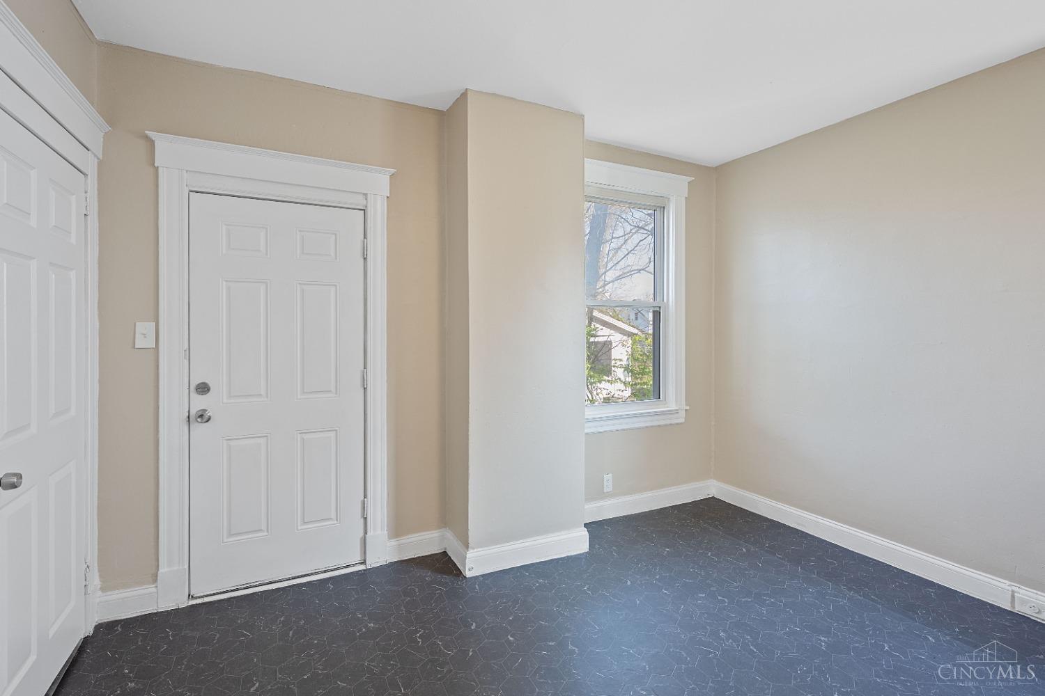 5731 Saint Elmo Ave, Cincinnati, Ohio image 10