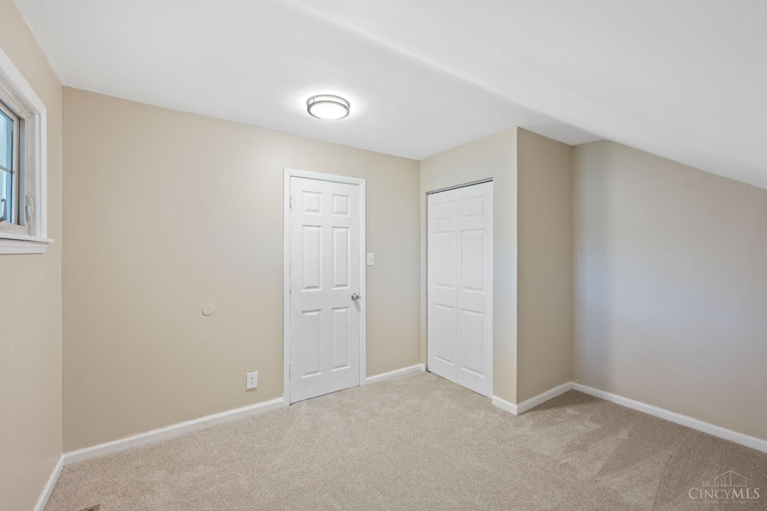 5731 Saint Elmo Ave, Cincinnati, Ohio image 20
