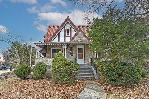 Photo of 1086 Benz Avenue, Cincinnati, OH 45238 (MLS # 1864879)