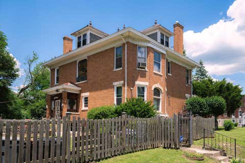 Homes For Sale - 2831 Harrison Avenue<br/> Cincinnati, OH 45214