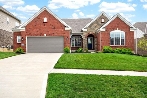 Photo of 9163 Vantage Court, West Chester, OH 45069 (MLS # 1877146)