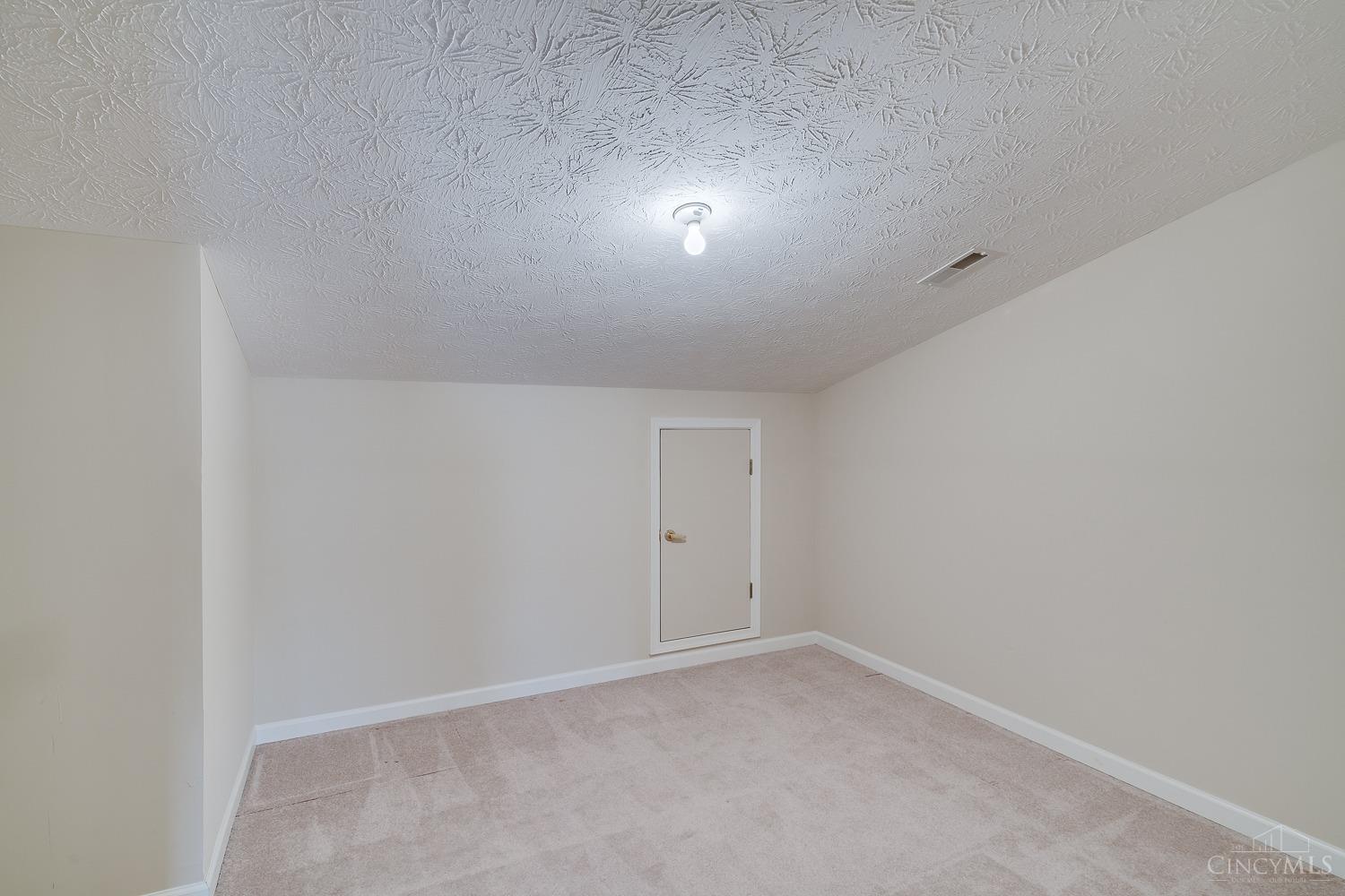 171 Fox Hills Ln Ln, North Bend, Ohio image 35