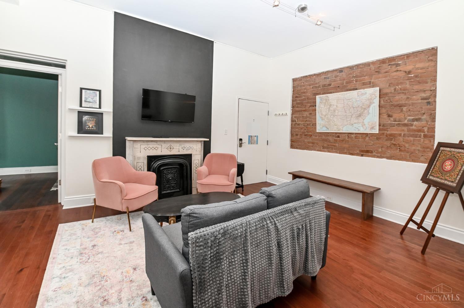 104 W Ninth Street 4A