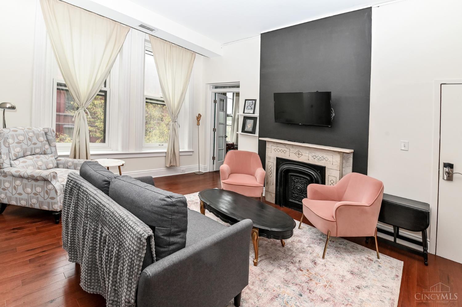 104 W Ninth Street 4A