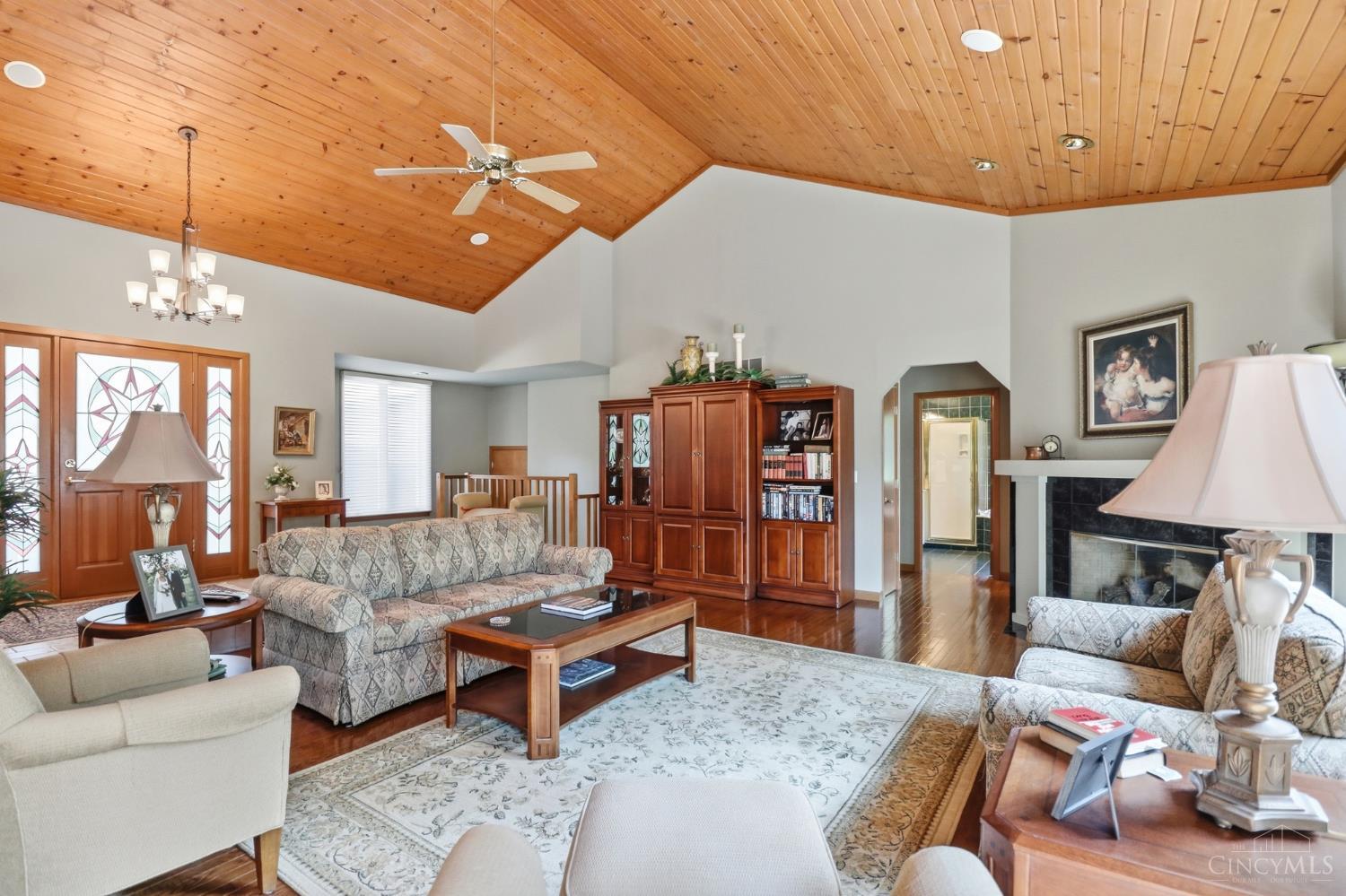 5661 Dunlap Road