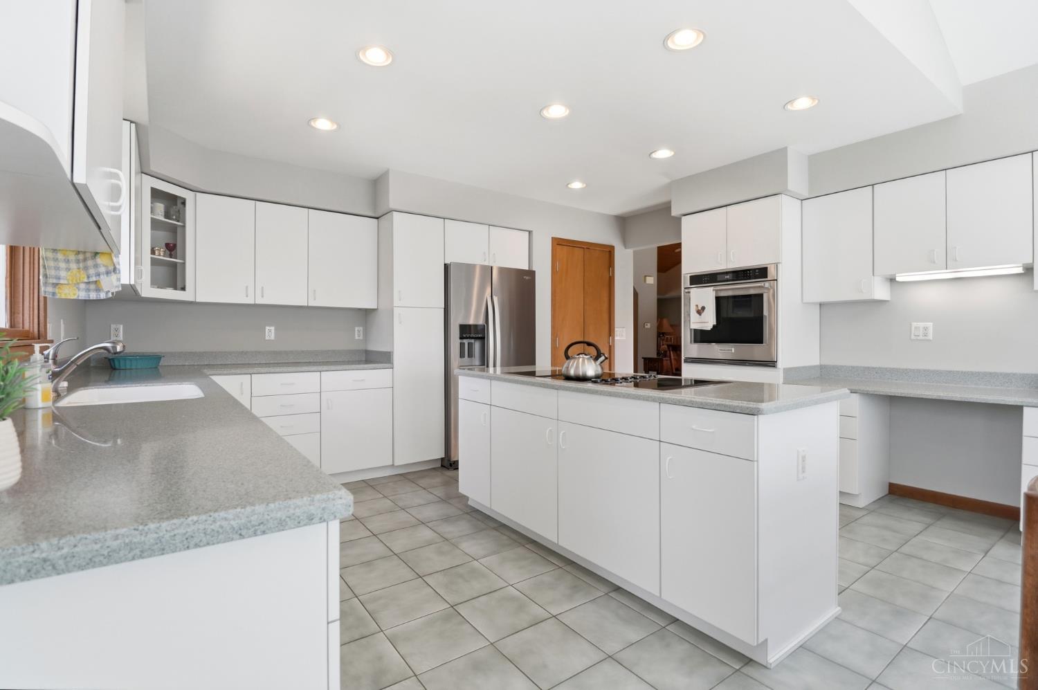 5661 Dunlap Road