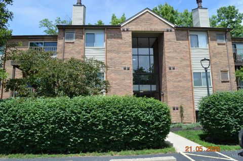 Photo of 5981 Meadowcreek Drive #1, Miami Township, OH 45150 (MLS # 1880090)