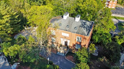 Photo of 2942 Lower Grandin Road, Cincinnati, OH 45208 (MLS # 1858134)