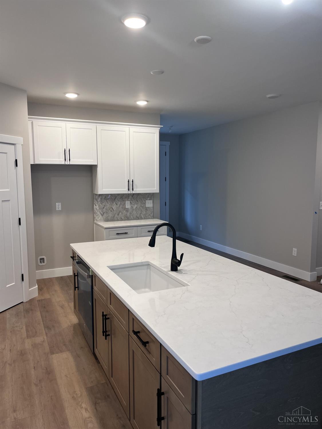 8215 N York Street #A, Sycamore Twp, Utah image 14