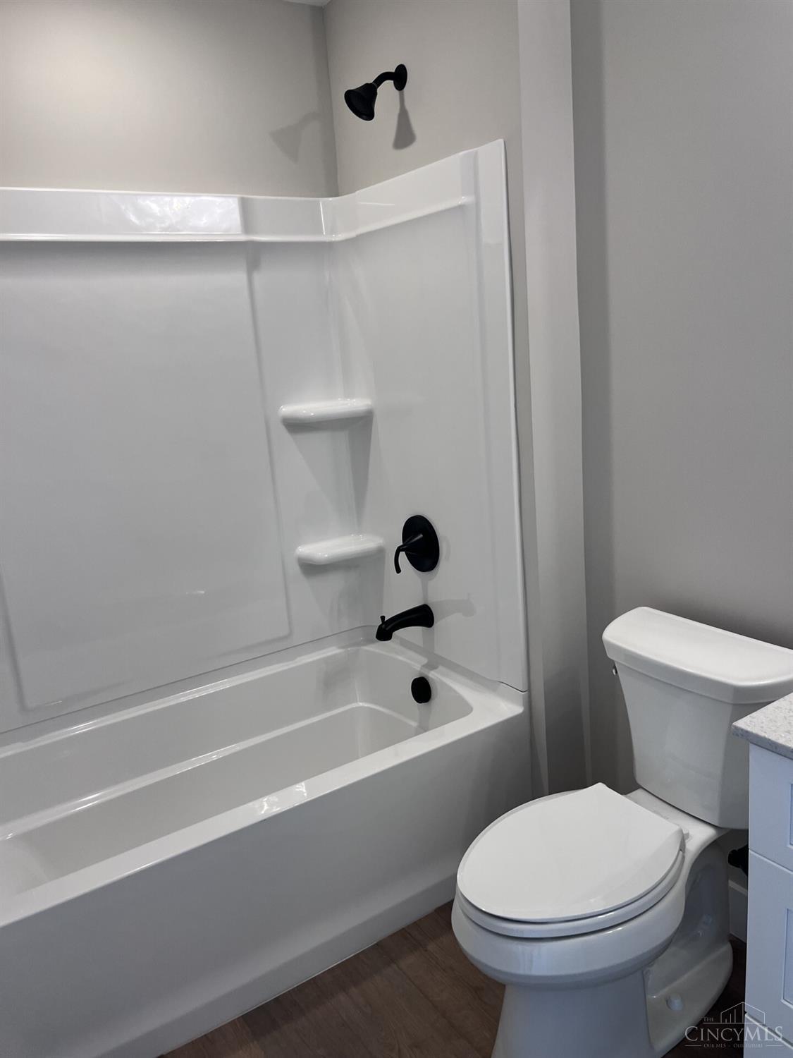 8215 N York Street #A, Sycamore Twp, Utah image 23