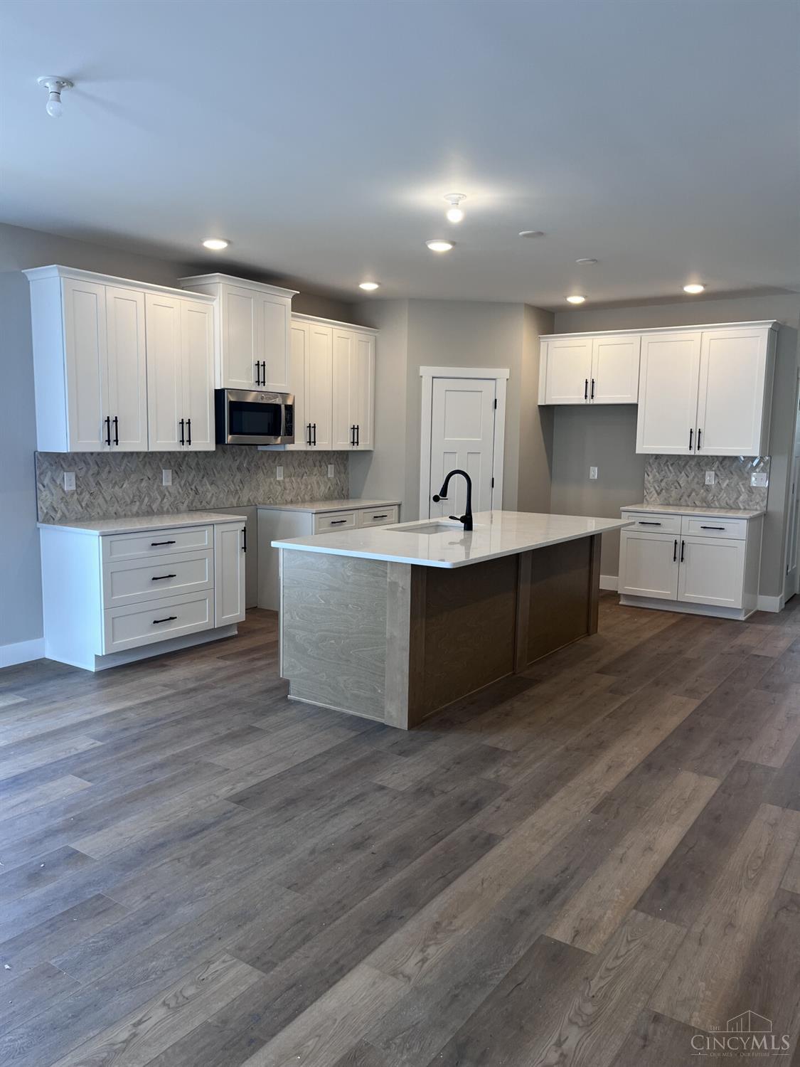 8215 N York Street #A, Sycamore Twp, Utah image 12