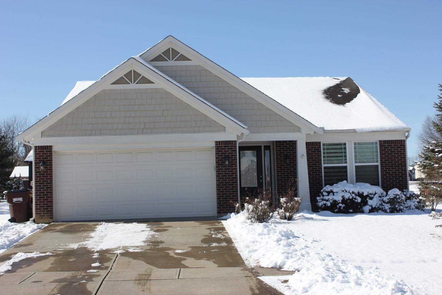 825 Grande Oaks Drive, Morrow, Ohio image 2