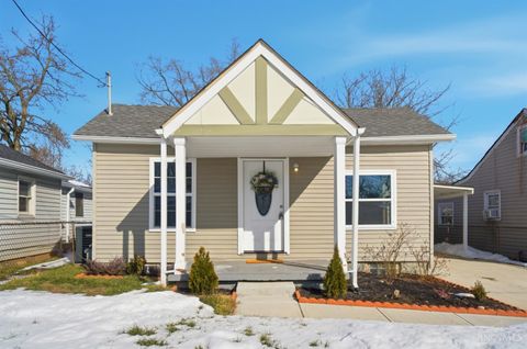 Homes For Sale - 1613 Sheridan Avenue<br/> Middletown, OH 45044