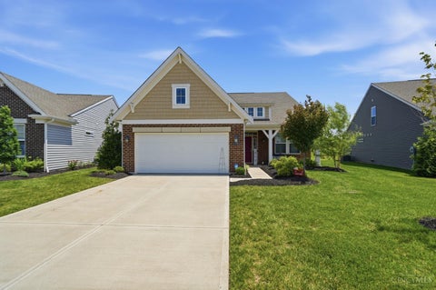 Homes For Sale - 8260 Button Bush Place<br/> West Chester, OH 45069