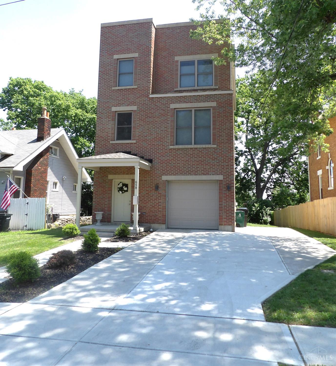 658 Hawthorne Avenue, Cincinnati, Ohio image 1