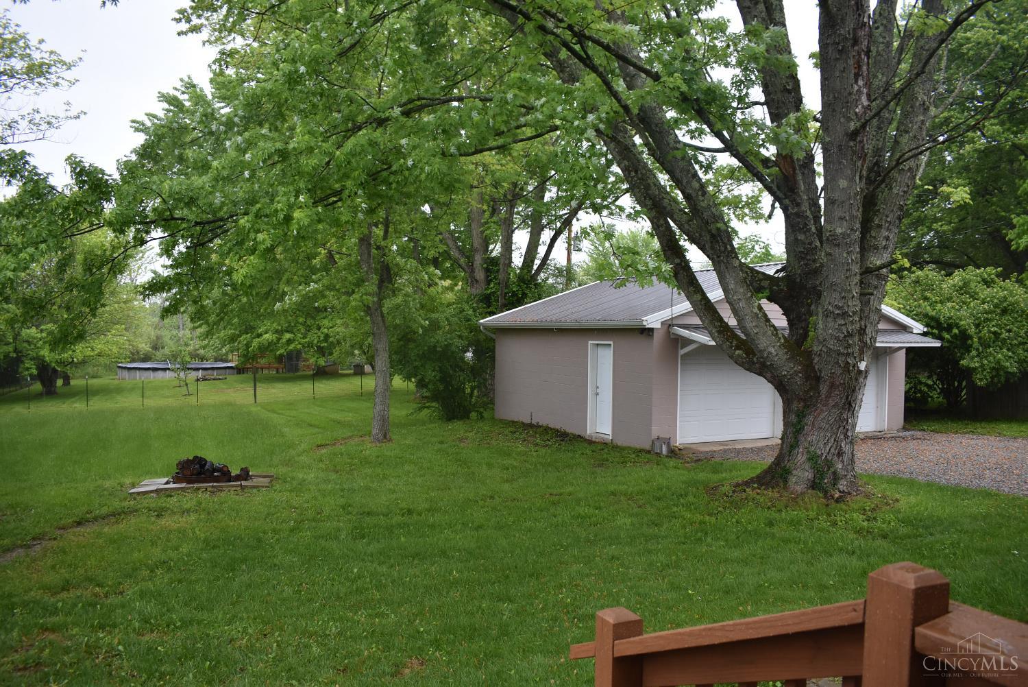 6613 Beechwood Road, Paint Twp, Ohio image 5