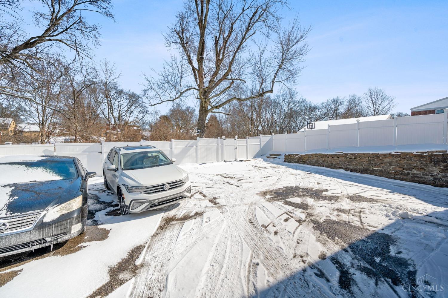 2432 Banning Road, Colerain Twp, Ohio image 27
