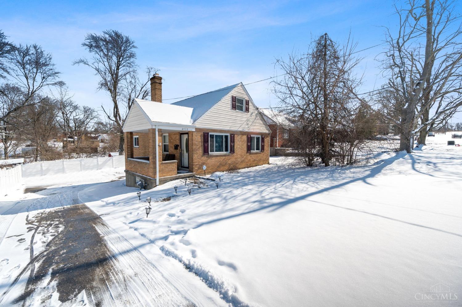 2432 Banning Road, Colerain Twp, Ohio image 2