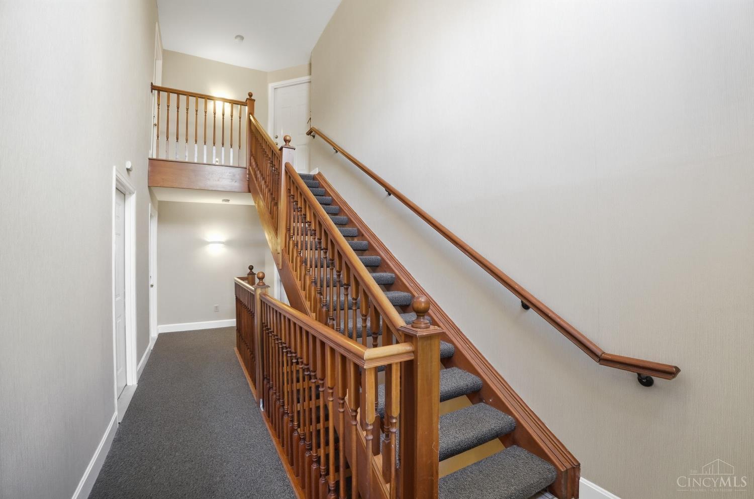 5892 Stonebridge Circle 302