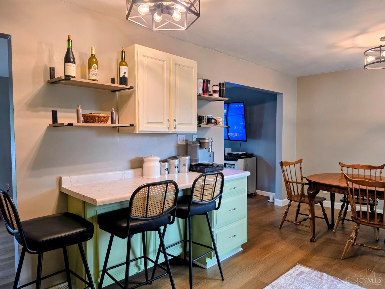678 Lullaby Court