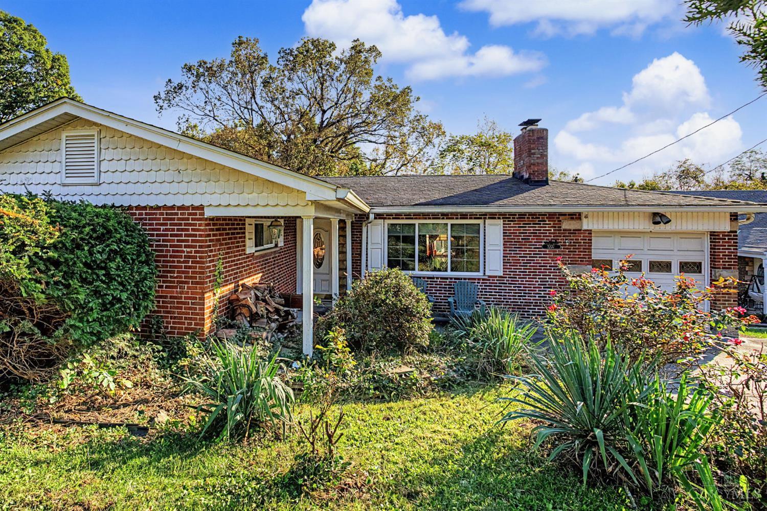2337 E Galbraith Road