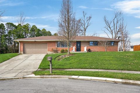 Photo of 210 Leland Court, Middletown, OH 45042 (MLS # 1871514)