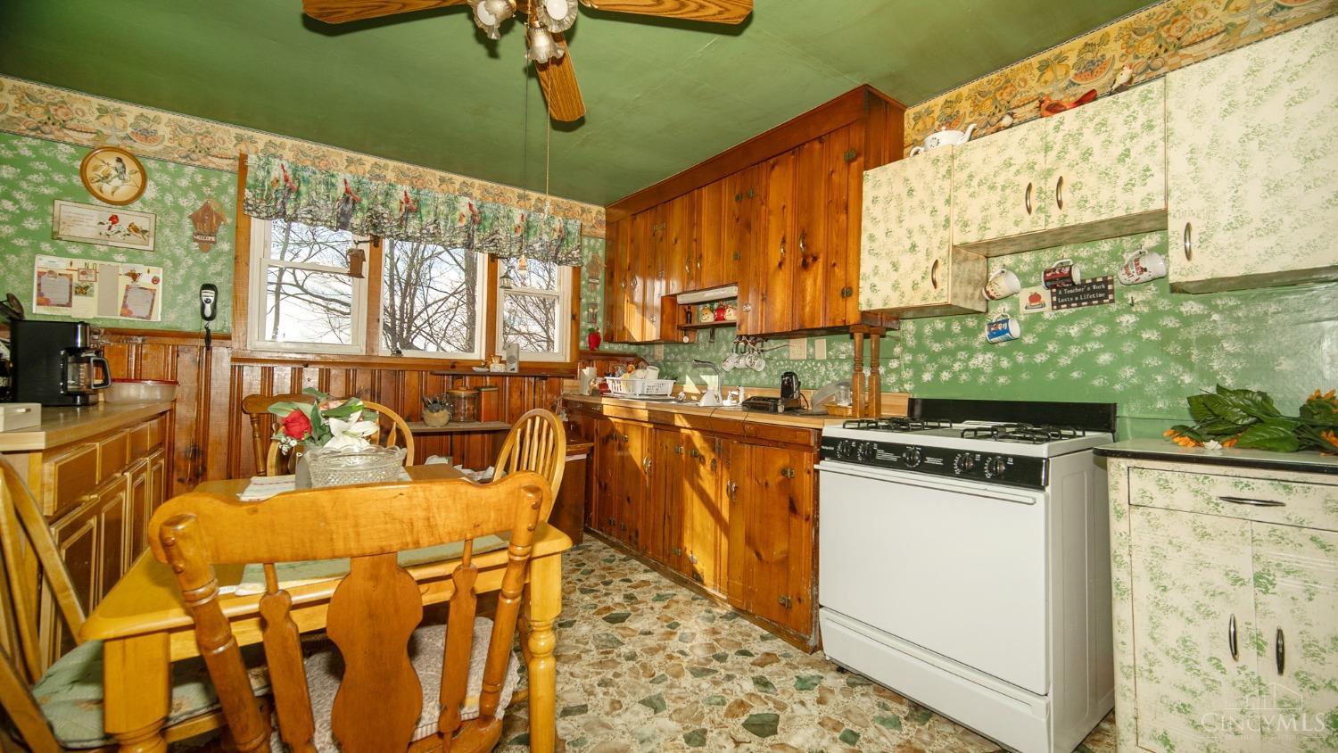 856 Cemetery Road, Manchester, Ohio image 15