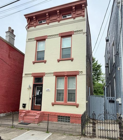 2241 Flora Street Cincinnati OH 45219