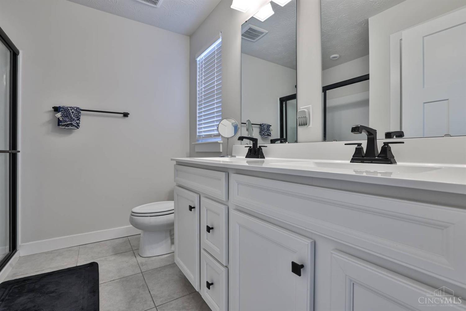 437 Sydney Drive, Tipp City, Ohio image 21
