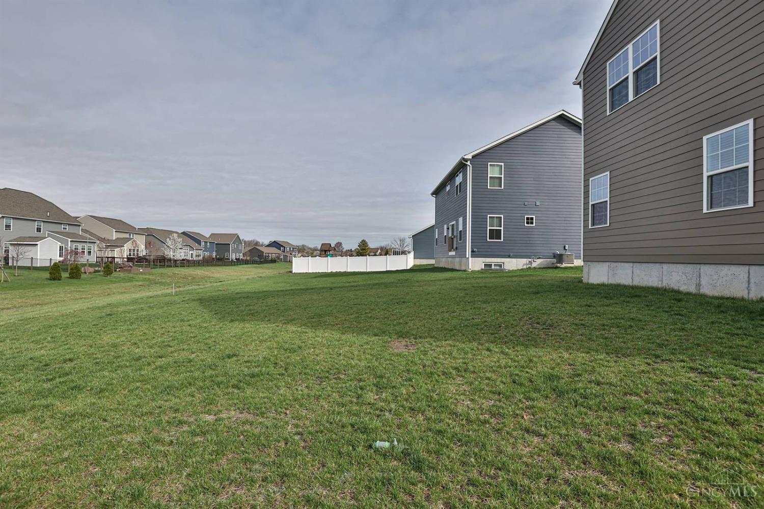 437 Sydney Drive, Tipp City, Ohio image 39