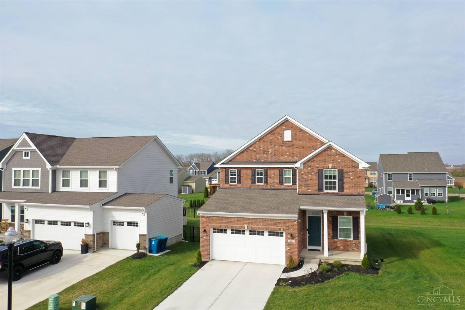437 Sydney Drive, Tipp City, Ohio image 2