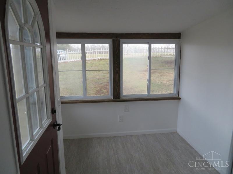 12433 Ringer Lane, Fairfield Twp, Ohio image 6